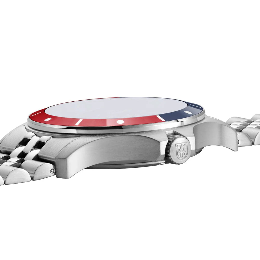 Luminox VOLITION AMERICA 'Minuteman Swiss Made Dress Watch, 42 mm XS.0914.VOL