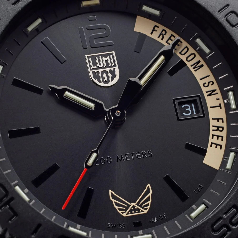 New Luminox VOLITION AMERICA 'Freedom Isn't Free' Dive Watch 44 mm XS.3121.BO.VOL.FR