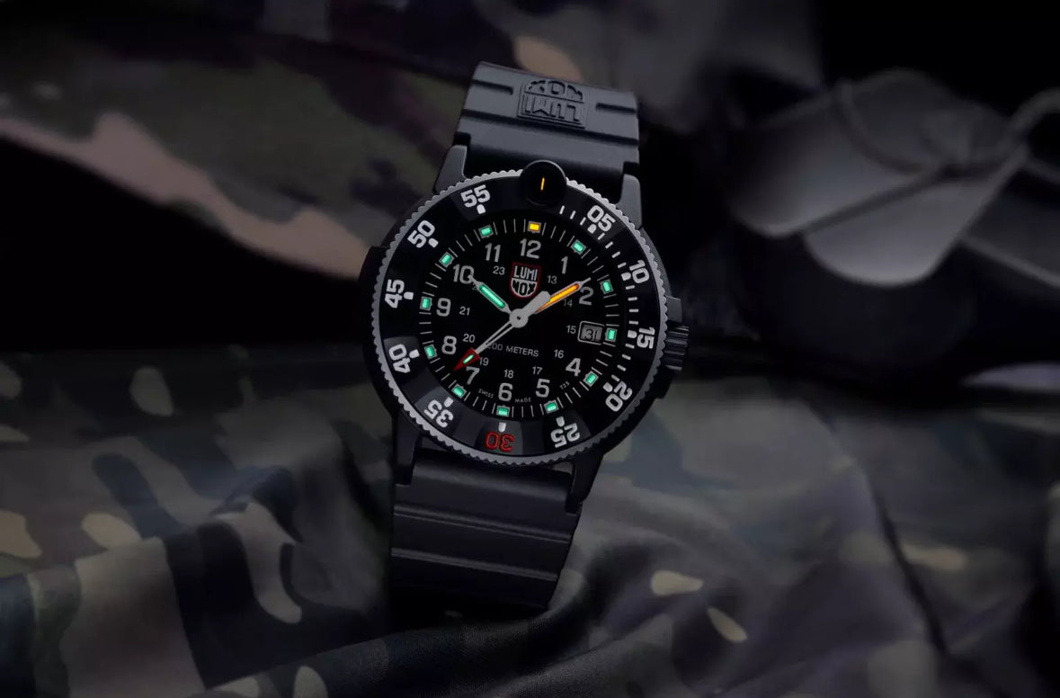 Luminox Navy SEAL Original 3001 Heritage, Dive 2024 Watch 43 mm Sapphire Crystal
