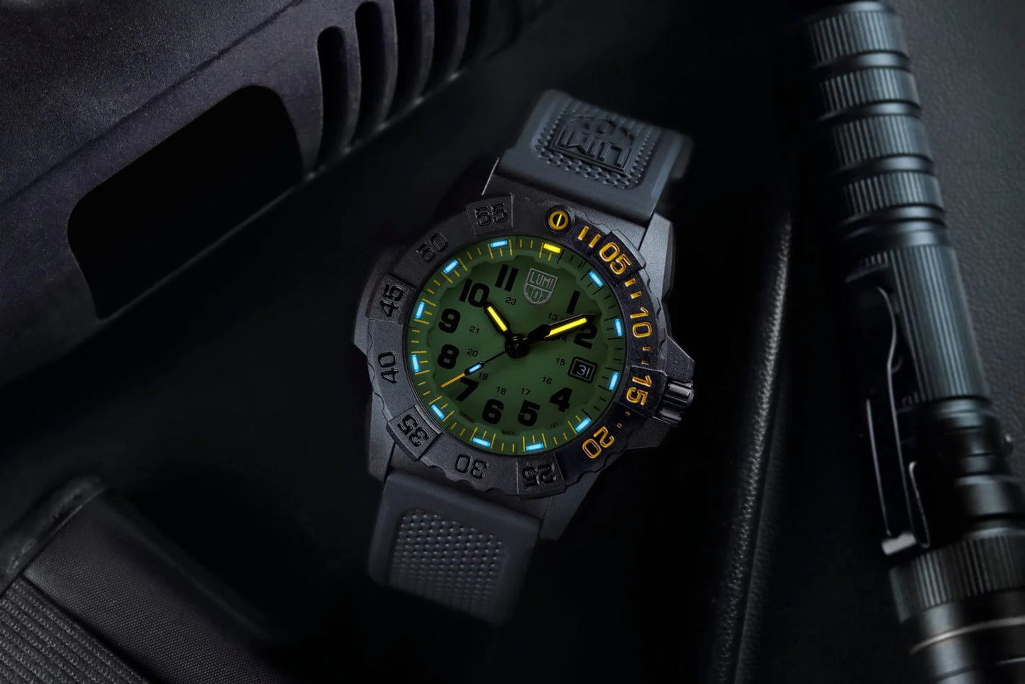NEW Luminox Navy SEAL Foundation 3500 Series Military Dive XS.3517.NS Watch 45mm