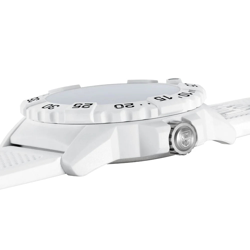 Luminox XS.3507.WB Military Navy Seal 3500 Series Dive Swiss Made Watch 45mm