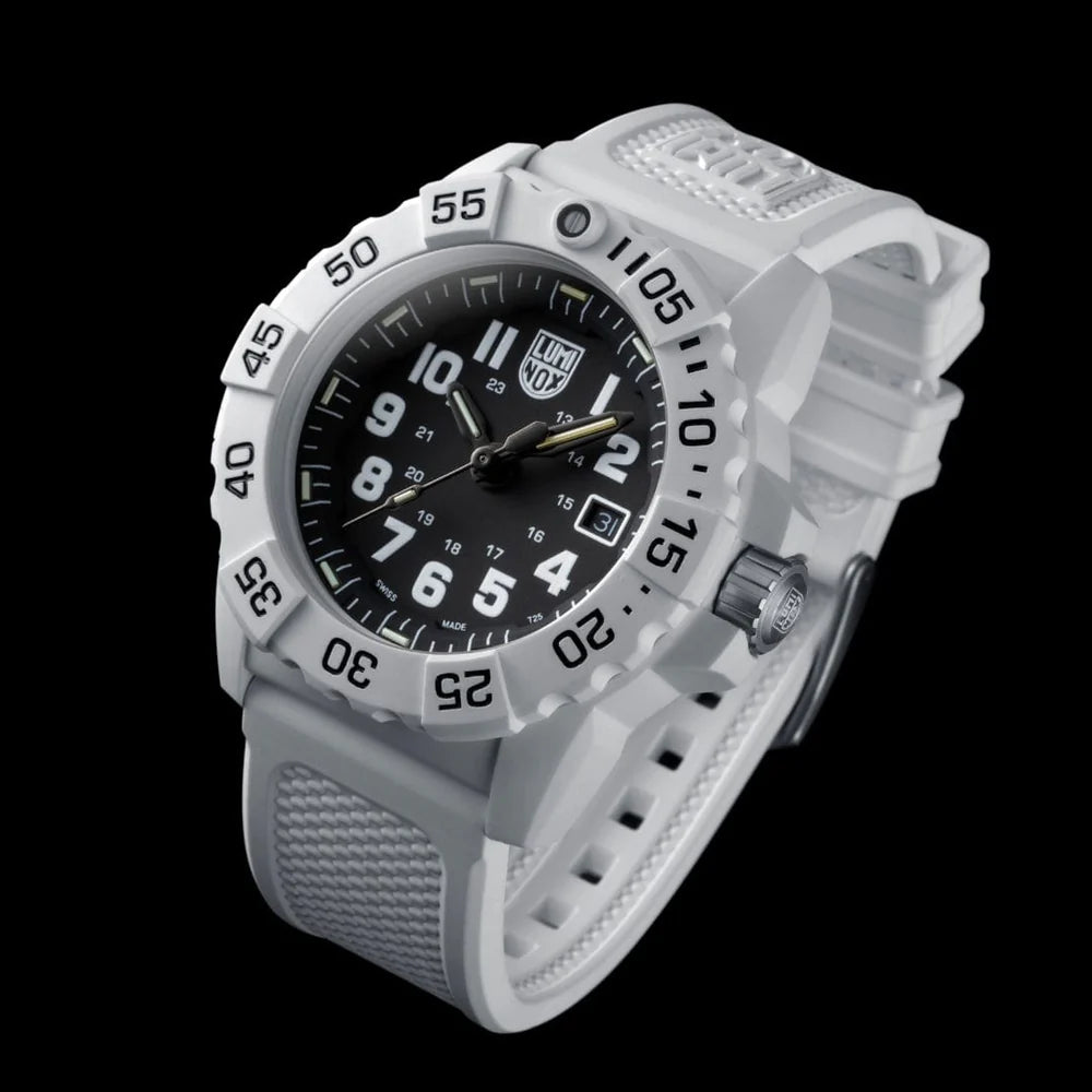 Luminox XS.3507.WB Military Navy Seal 3500 Series Dive Swiss Made Watch 45mm
