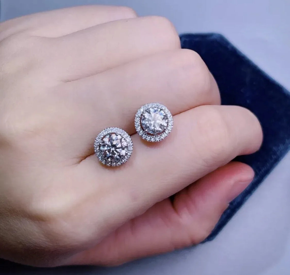 4.00 Ct Halo Round Cut VVS1/D Lab Created Stud Earrings 14K White Gold 8mm Push Back