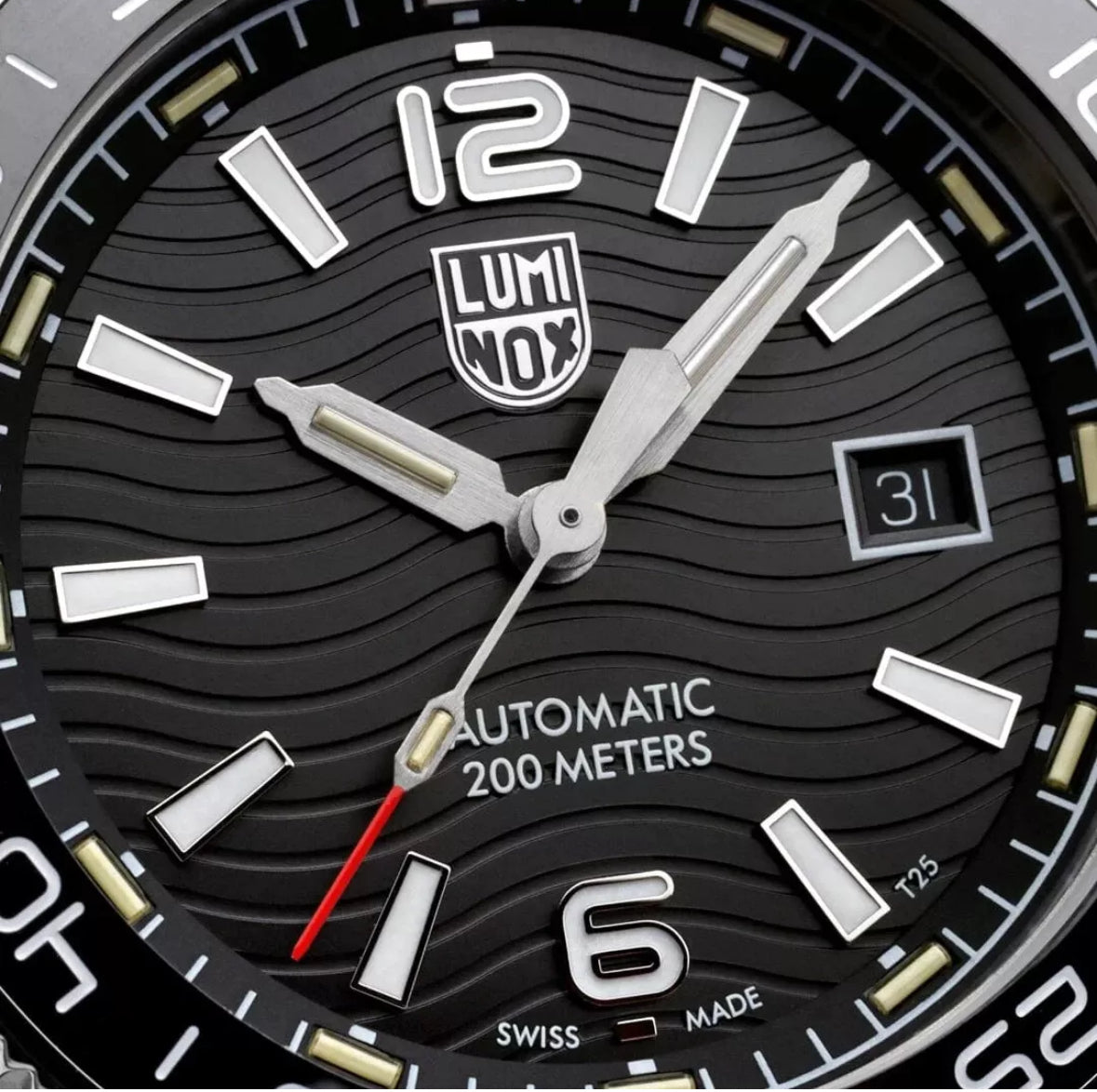 Luminox Pacific Diver Automatic Swiss Made Watch XS.3101 Sapphire Crystal 42mm