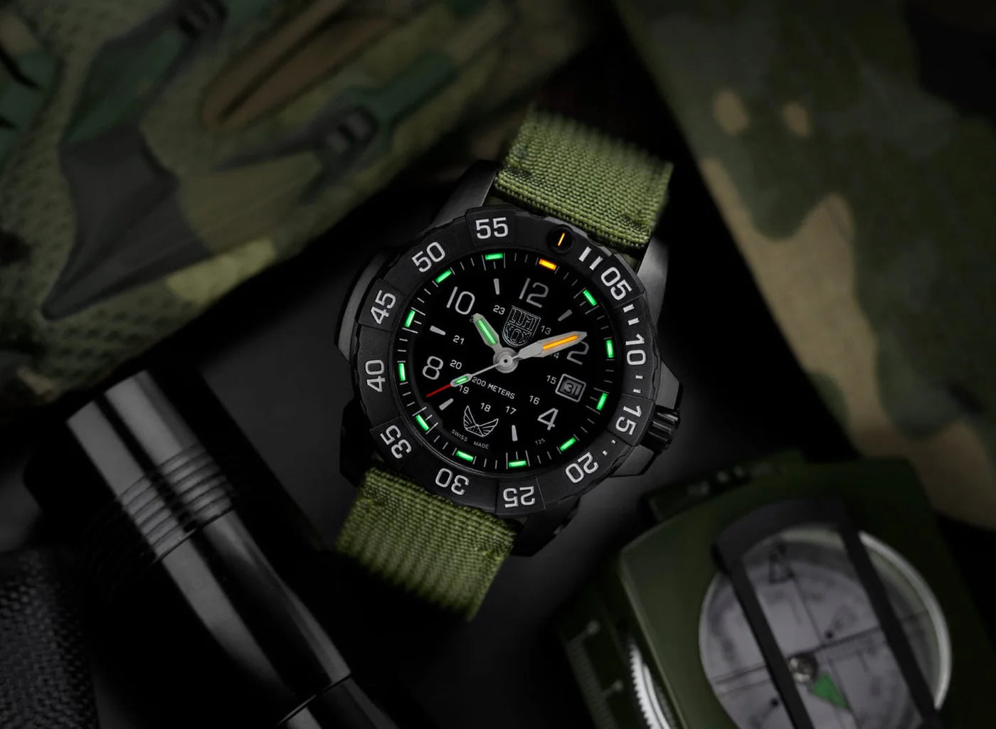 New Luminox Volition America 3250 Series Military Swiss Watch 45 mm XS.3251.CB.VOL