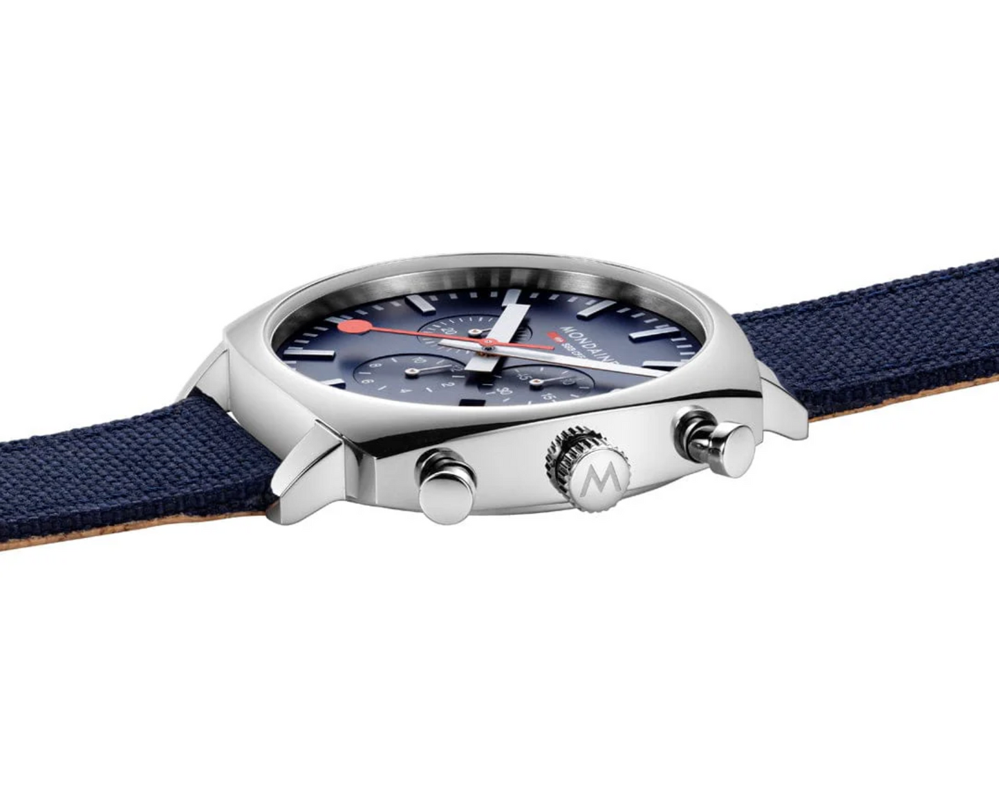 Mondaine Grand Cushion 41mm Chronograph Blue Dial Swiss Watch Set Mesh + Textile