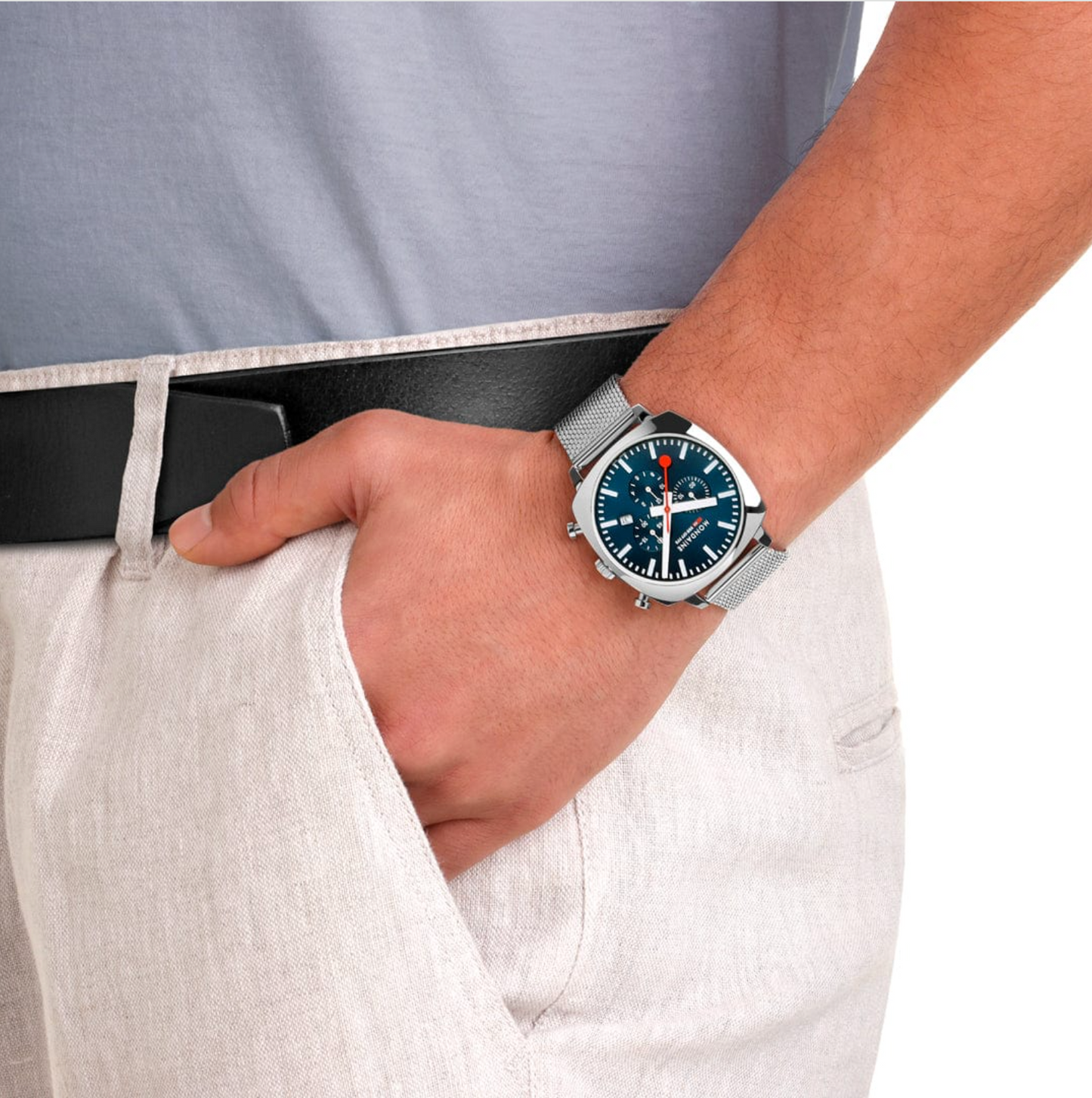 Mondaine Grand Cushion 41mm Chronograph Blue Dial Swiss Watch Set Mesh + Textile