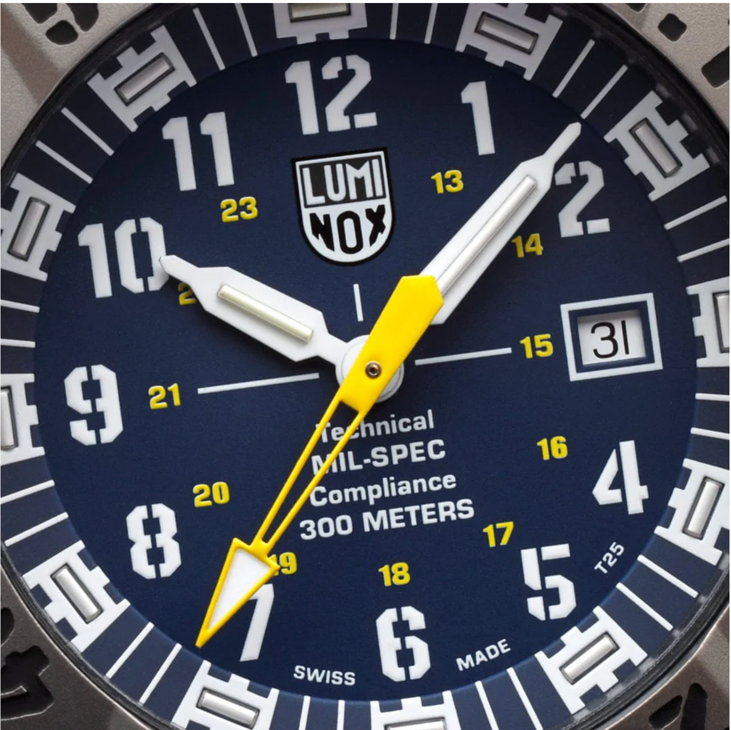 Luminox XL.3355.2 MIL-SPEC Military Carbonox 46 mm Rubber Quartz Men's Watch Sapphire Crystal