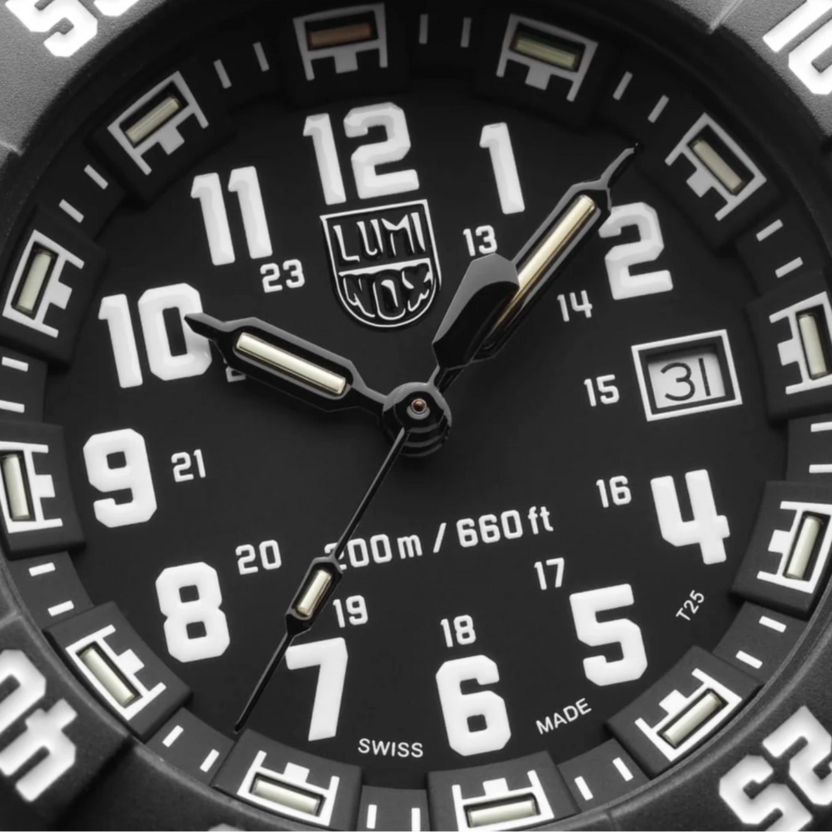 Luminox Navy SEAL XS.3551 44mm Swiss Made Military Dive Watch Sapphire Crystal