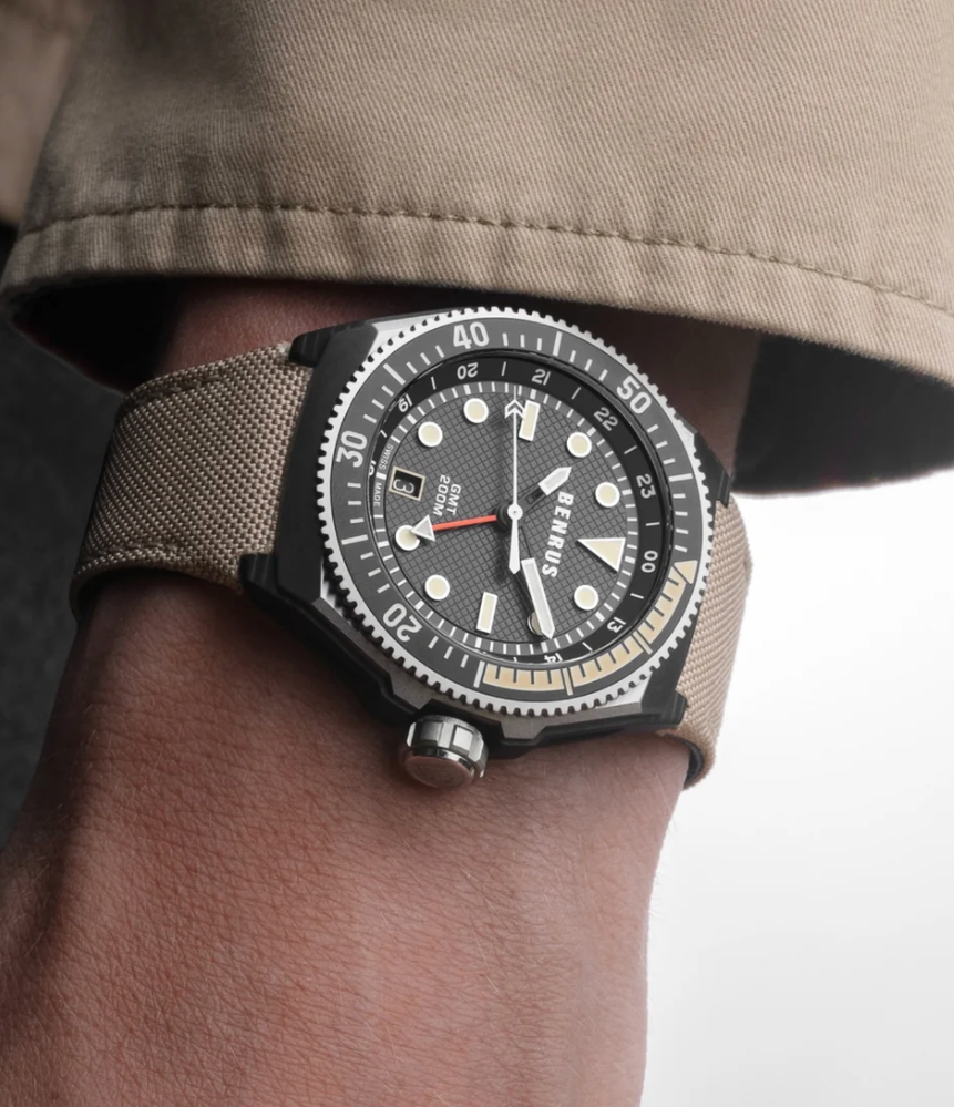 New BENRUS Type 3X Black GMT Automatic 42mm Carbon Titanium ETA 2893 Mens Watch