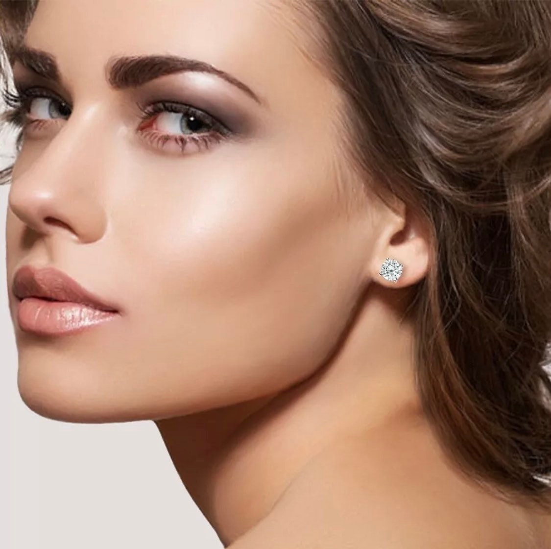 4.00 Carat Round Cut VVS1/D Stud Earring 14K White Gold Screw Back Gift Retail Value 495.00 Top Quality