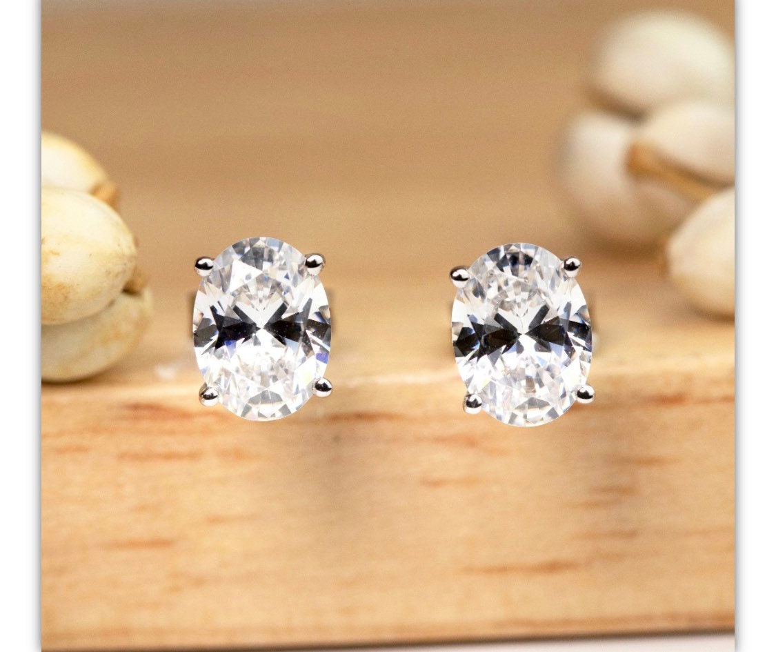 2.00 Carat VVS1/D Oval Shape Stud Earrings 14K White Gold 7mm Gift Stud Value 395